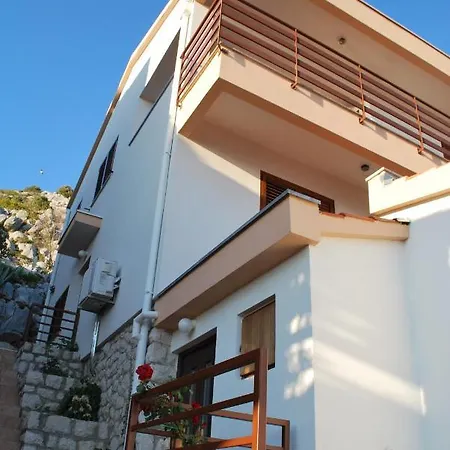 Luka Appartement Drage