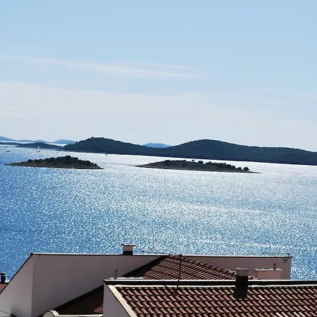 Luka Appartement *