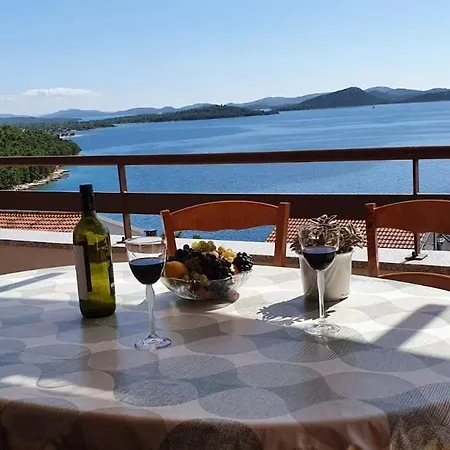 Appartement Luka *